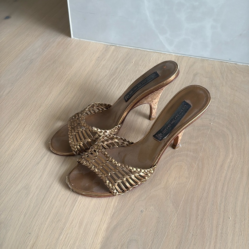 Steve Madden gold heels